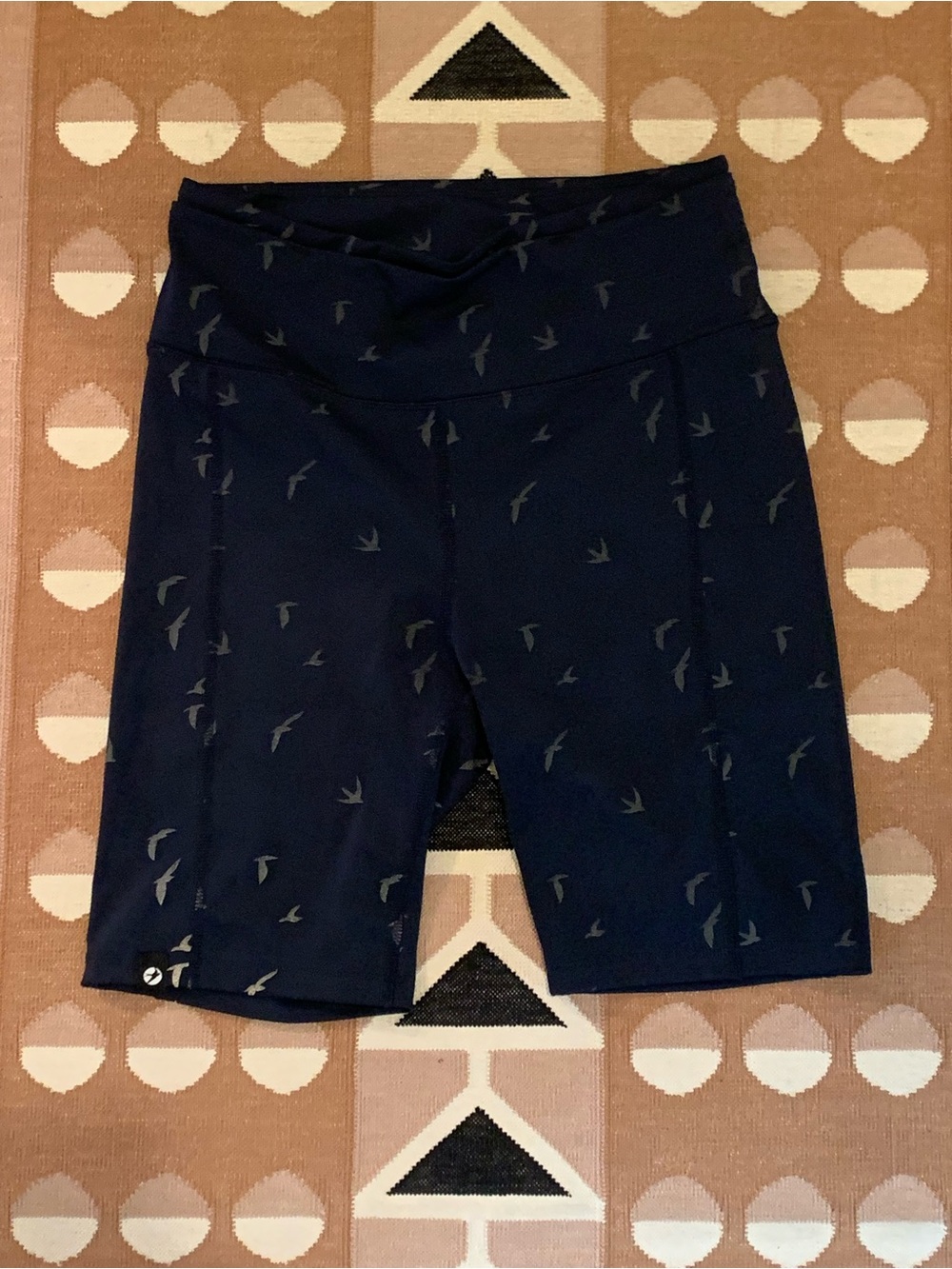 oiselle black firecracker half tights (long shorts/bike shorts)